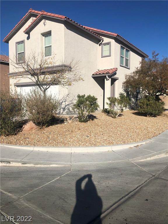 6472 Blue Iris Court - Photo 1