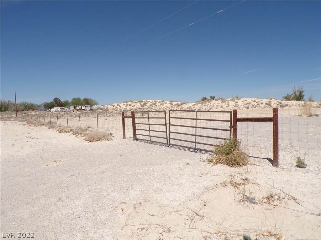 402 Ruby Avenue - Photo 1