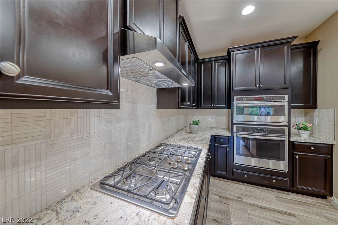 340 Sidewheeler Street - Photo 1