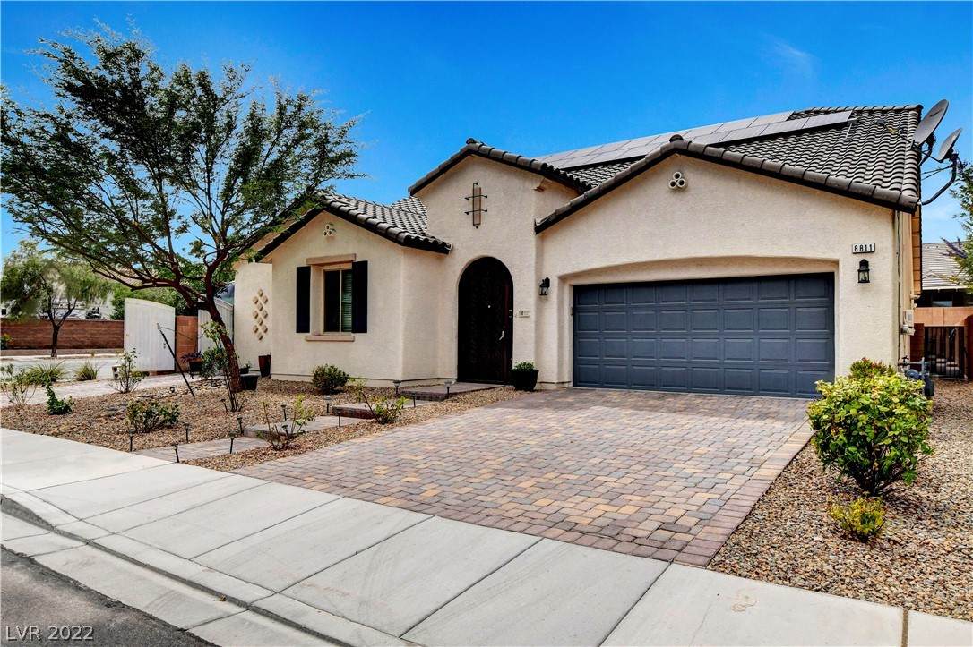 8811 Pauley Hills Street - Photo 1