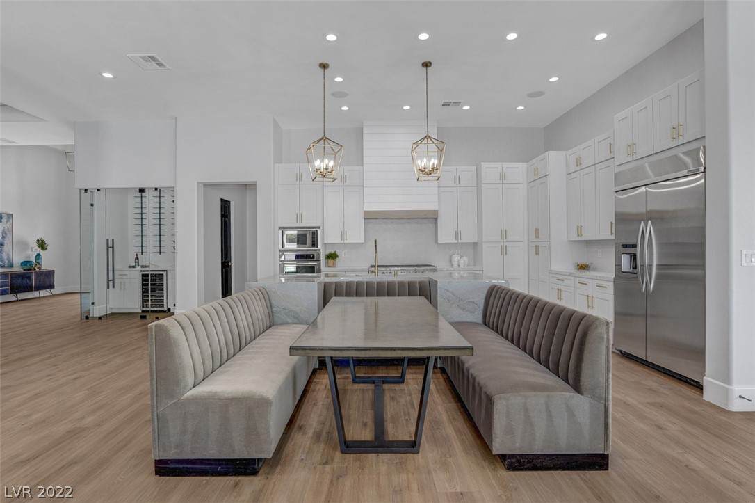3728 Caesars Circle - Photo 1