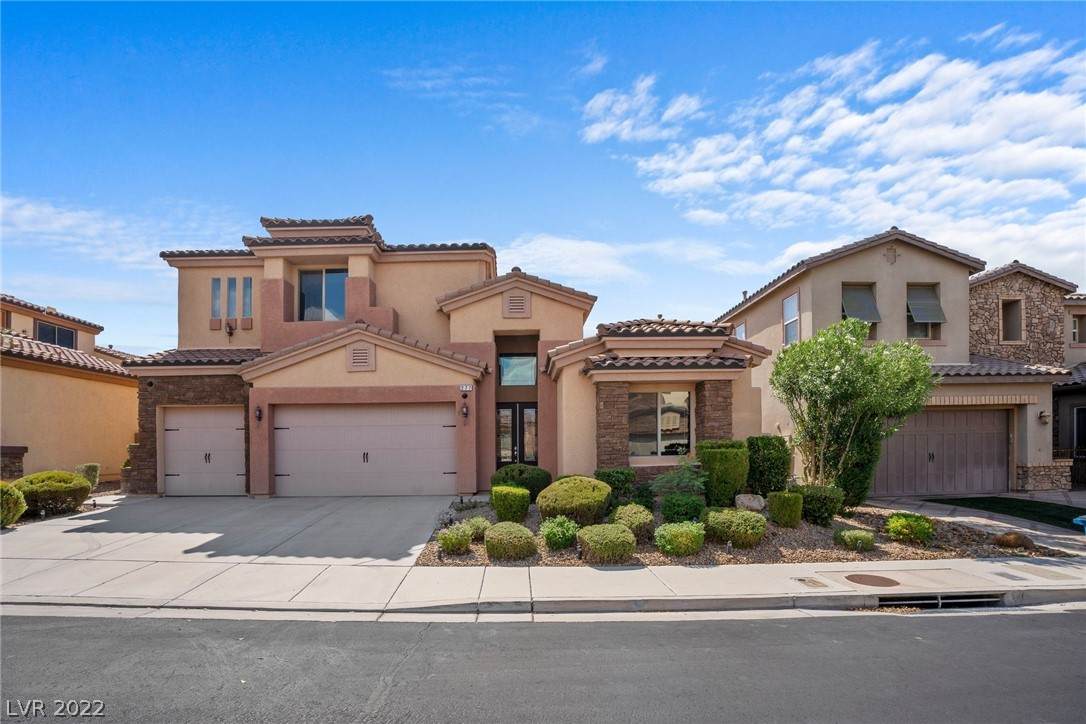 277 Goldstar Street - Photo 1