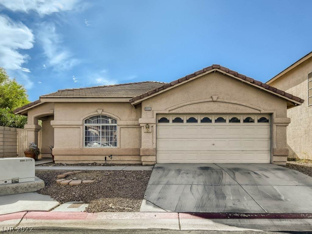 8117 Lilac Harbor Court - Photo 1