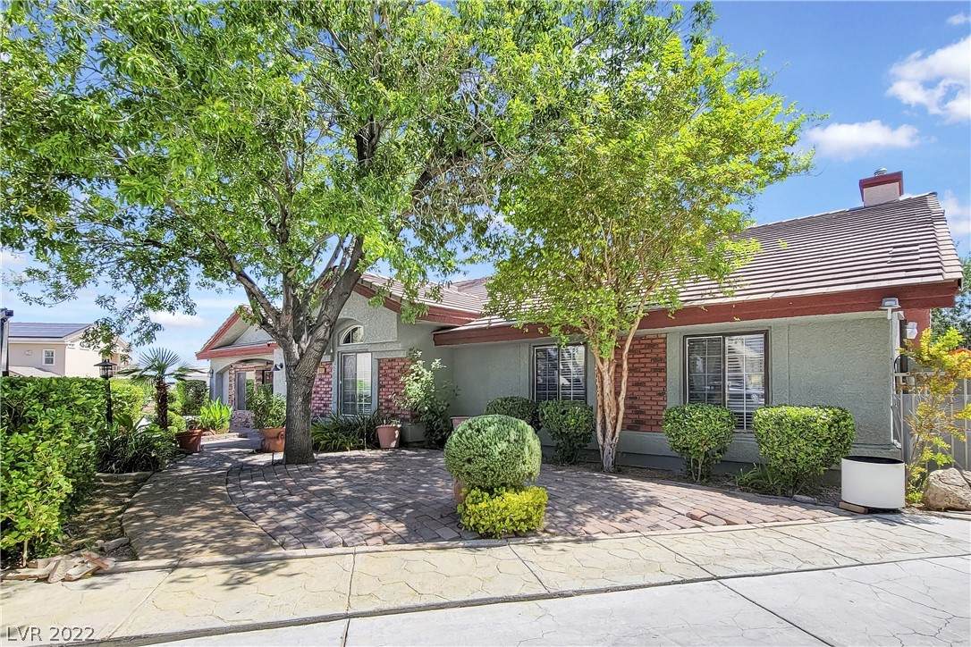 9465 Red Coach Avenue - Photo 1