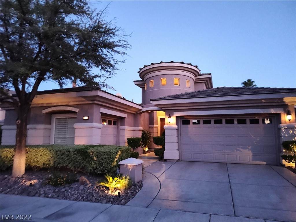448 Pinnacle Heights Lane - Photo 1