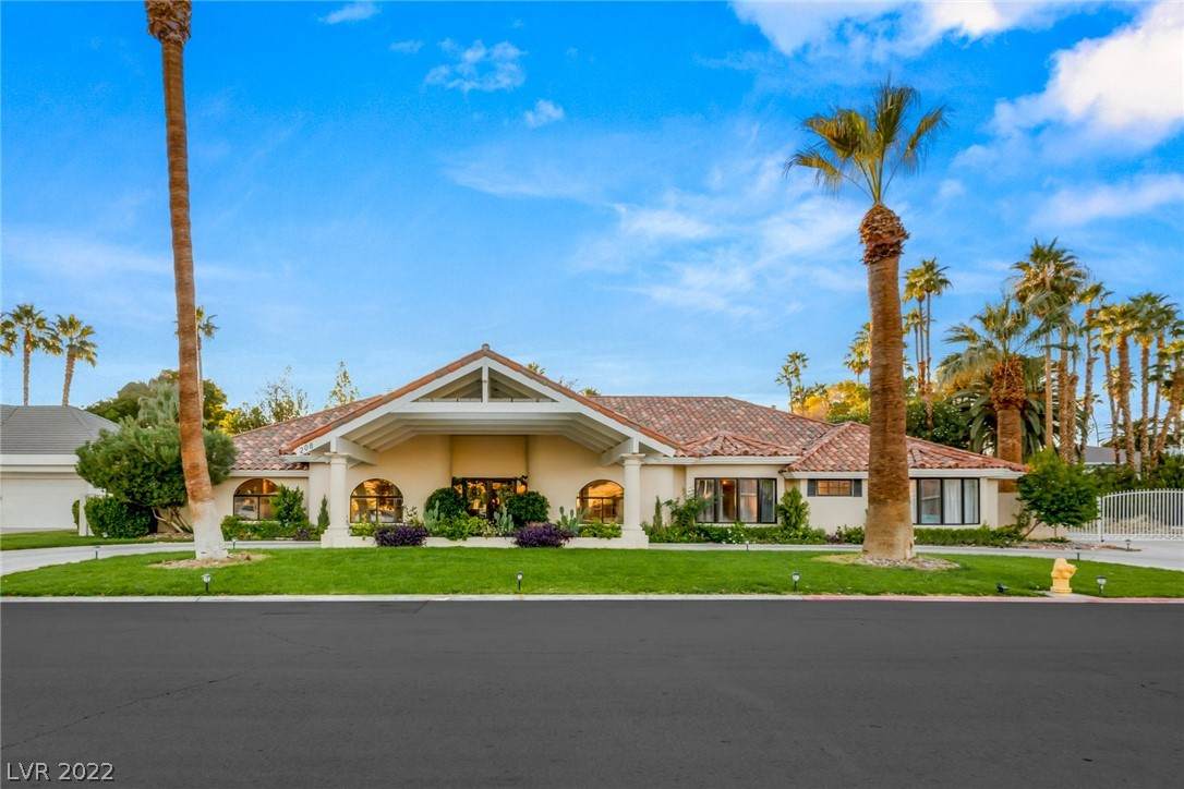 208 Dalmatian Lane - Photo 1