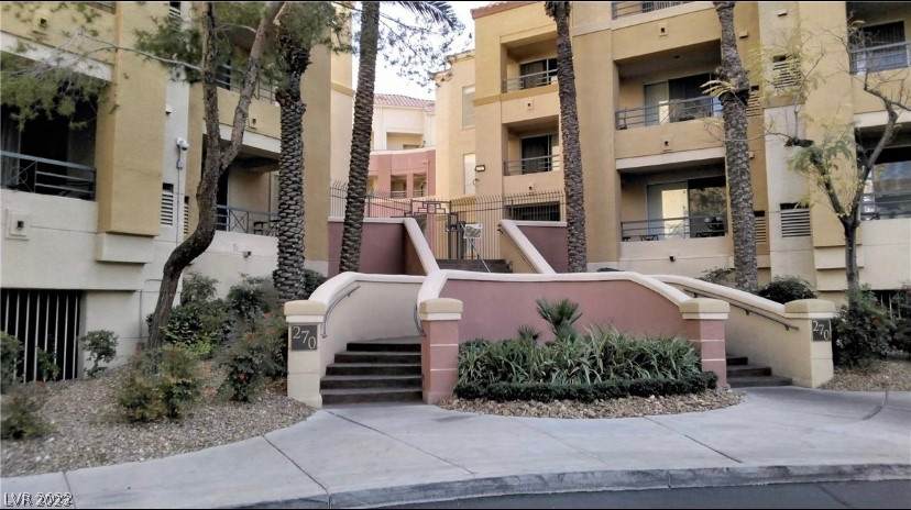 210 Flamingo Road - Photo 1