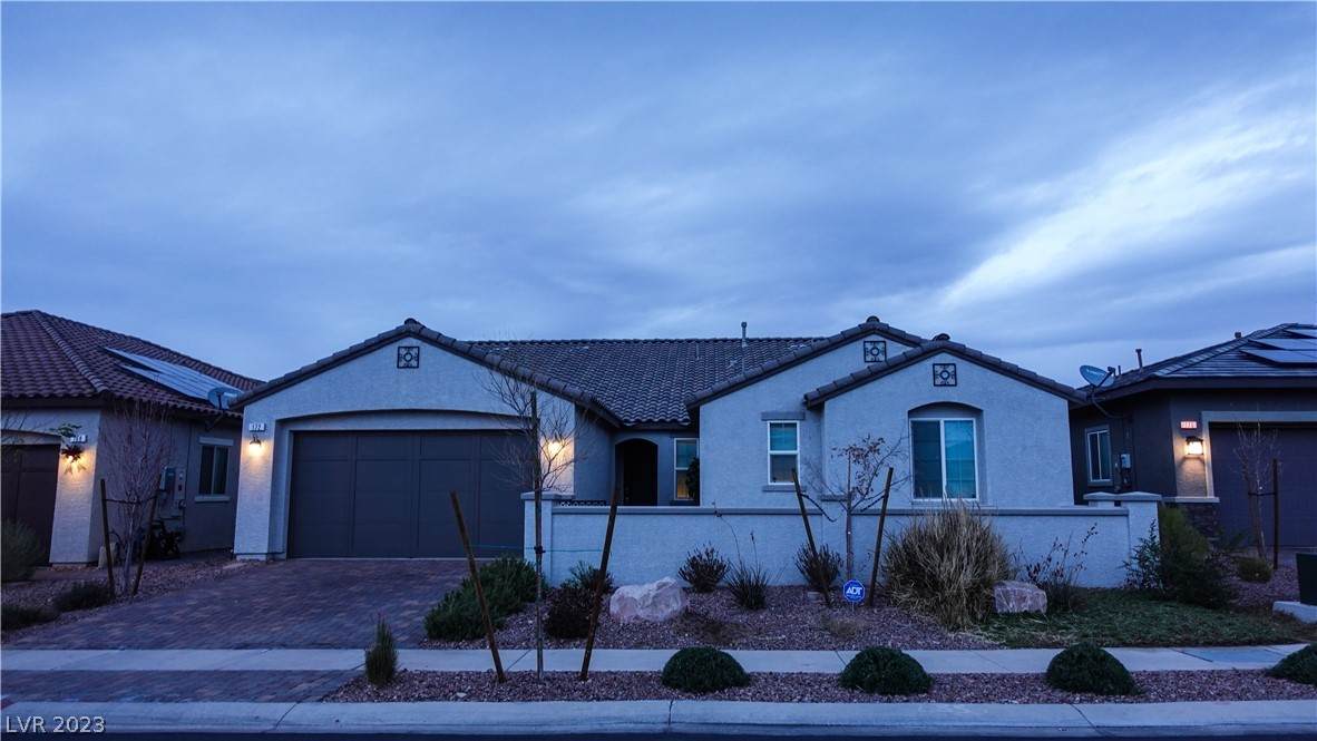172 Lunga Avenue - Photo 1