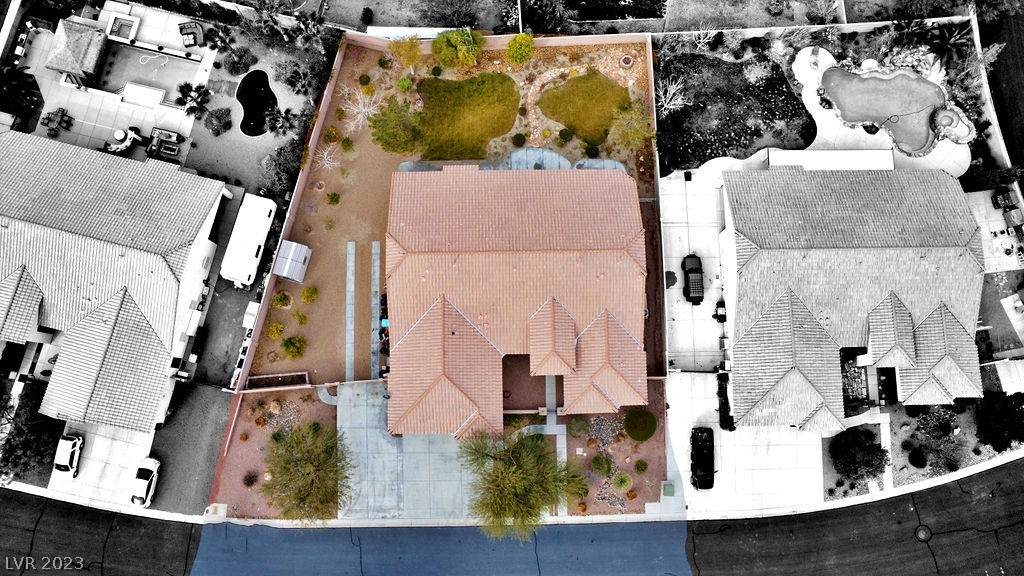 8326 Kisses Avenue - Photo 1