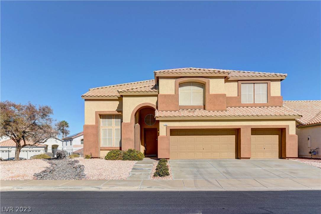 722 Descartes Avenue - Photo 1