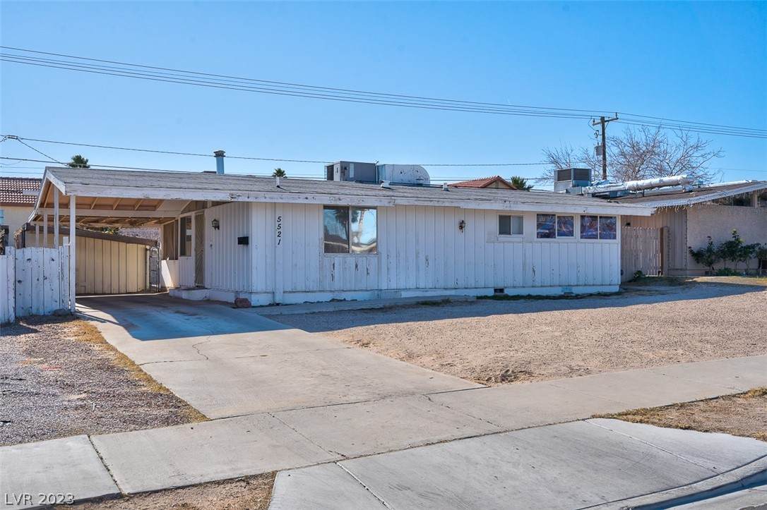 5521 Evergreen Avenue - Photo 1