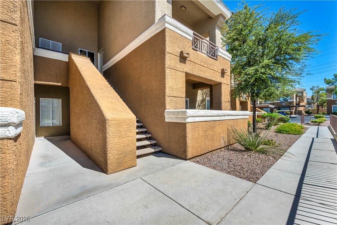 8070 Russell Road - Photo 1