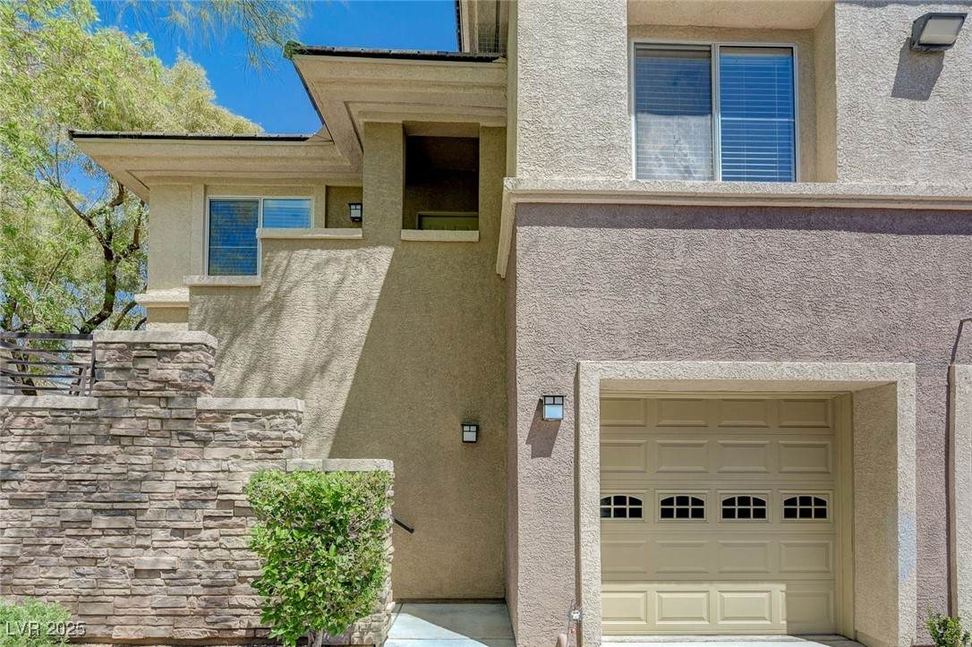 701 Peachy Canyon Circle - Photo 1