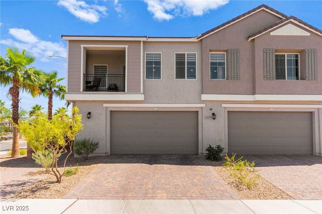 295 Callen Falls Avenue - Photo 1
