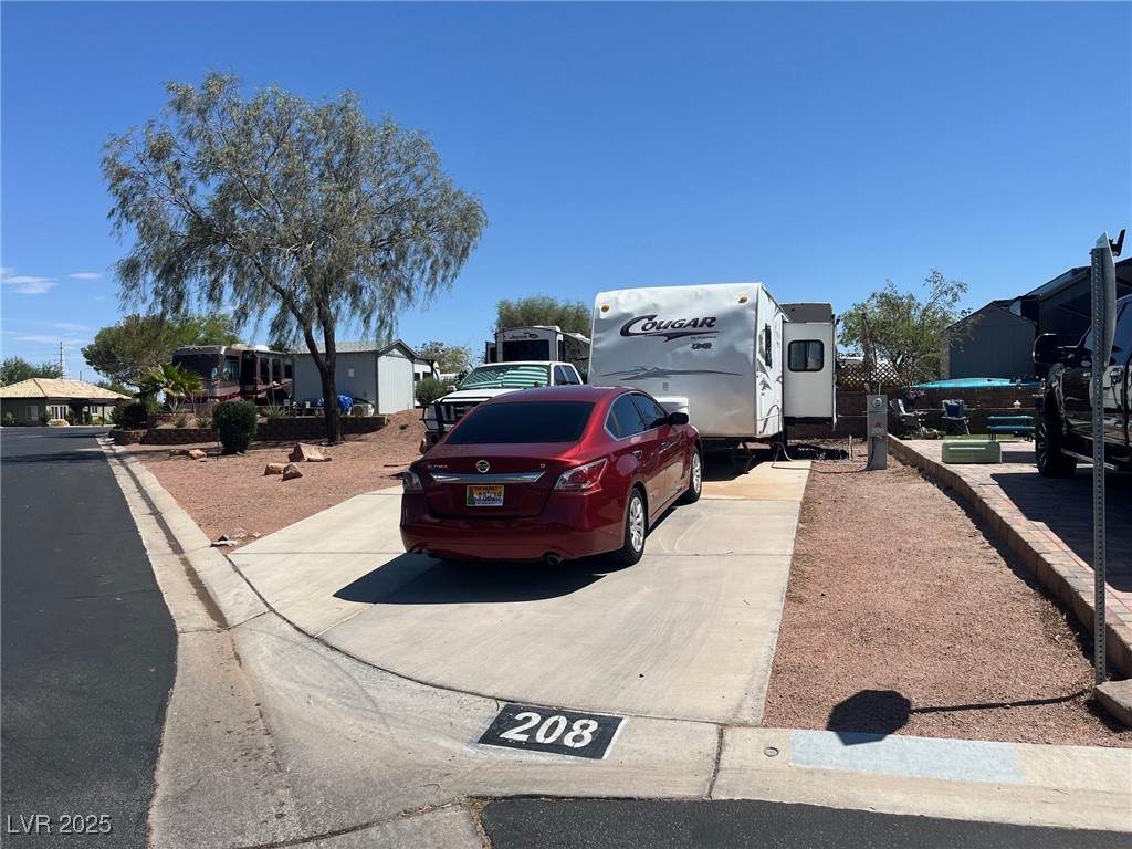 816 Oriole Way - Photo 1