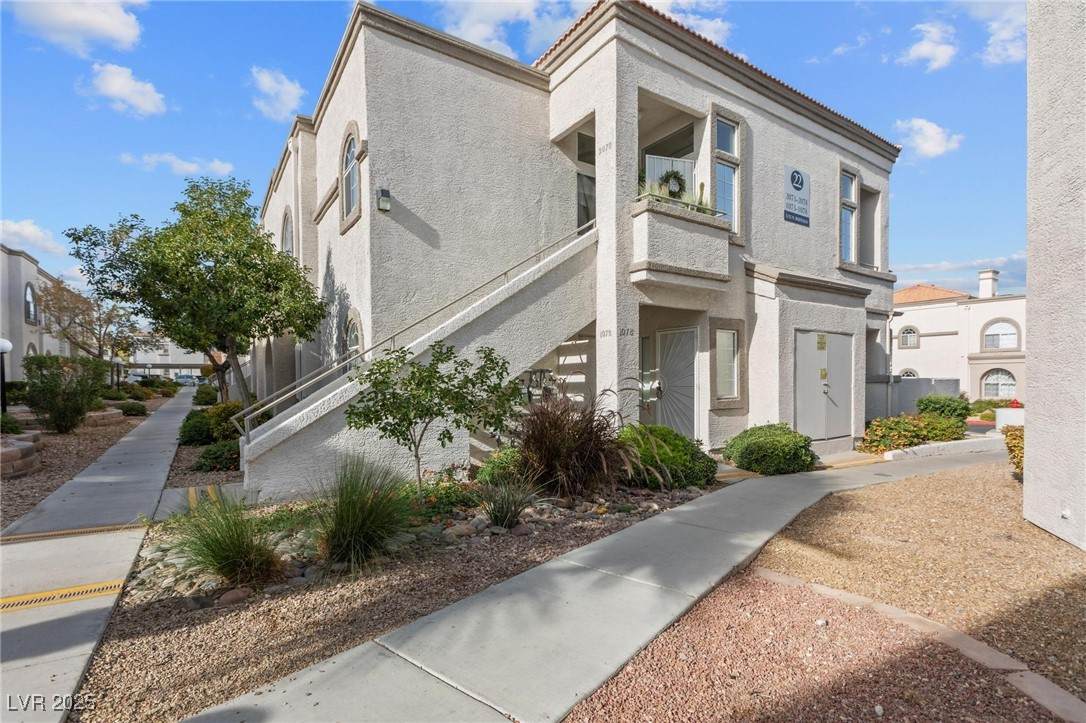 3125 Buffalo Drive - Photo 1