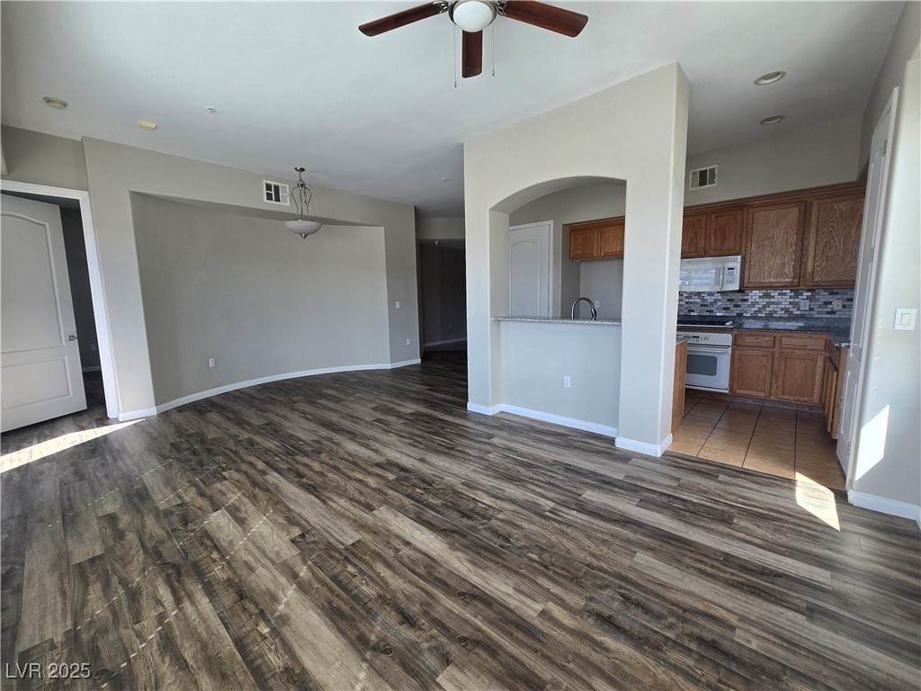 32 Serene Avenue - Photo 1