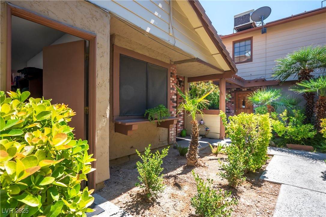 3482 Lorilou Lane Lane - Photo 1