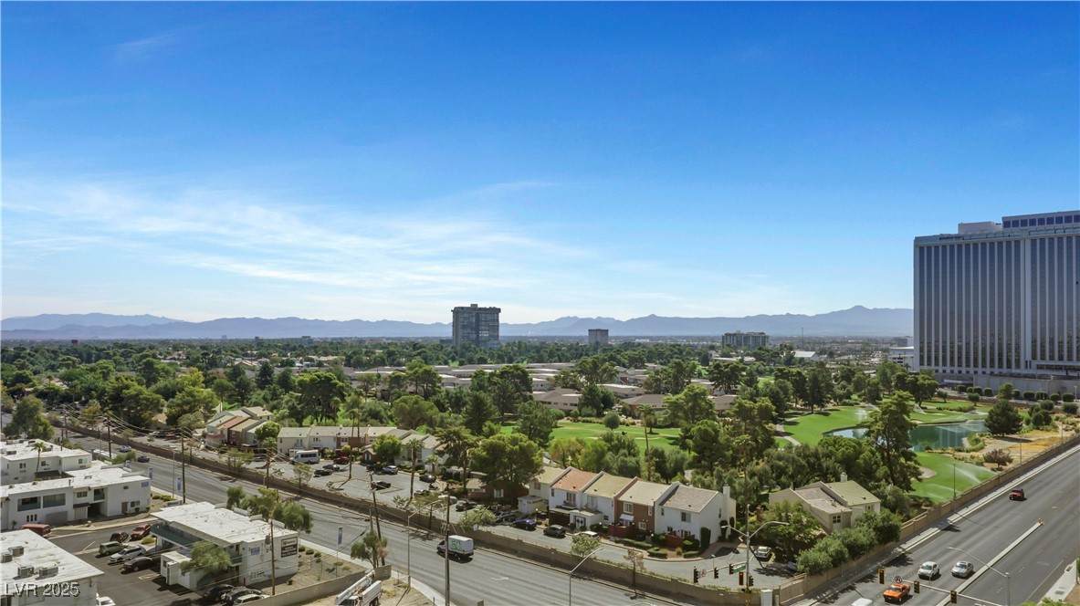 322 Karen Avenue - Photo 1