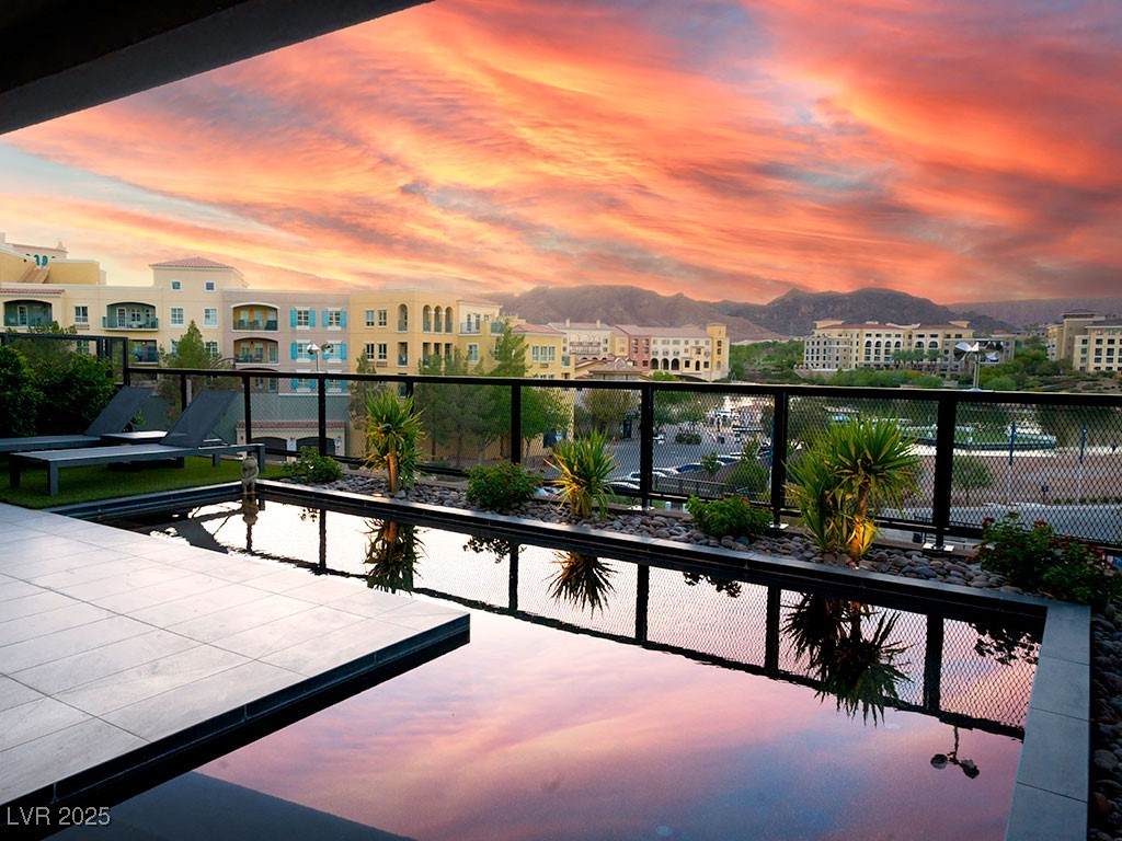 38 Promenade Isle Lane - Photo 1