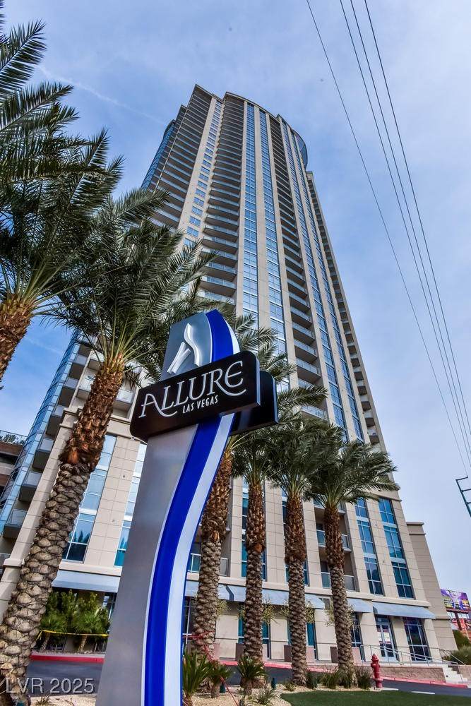 200 Sahara Avenue - Photo 1