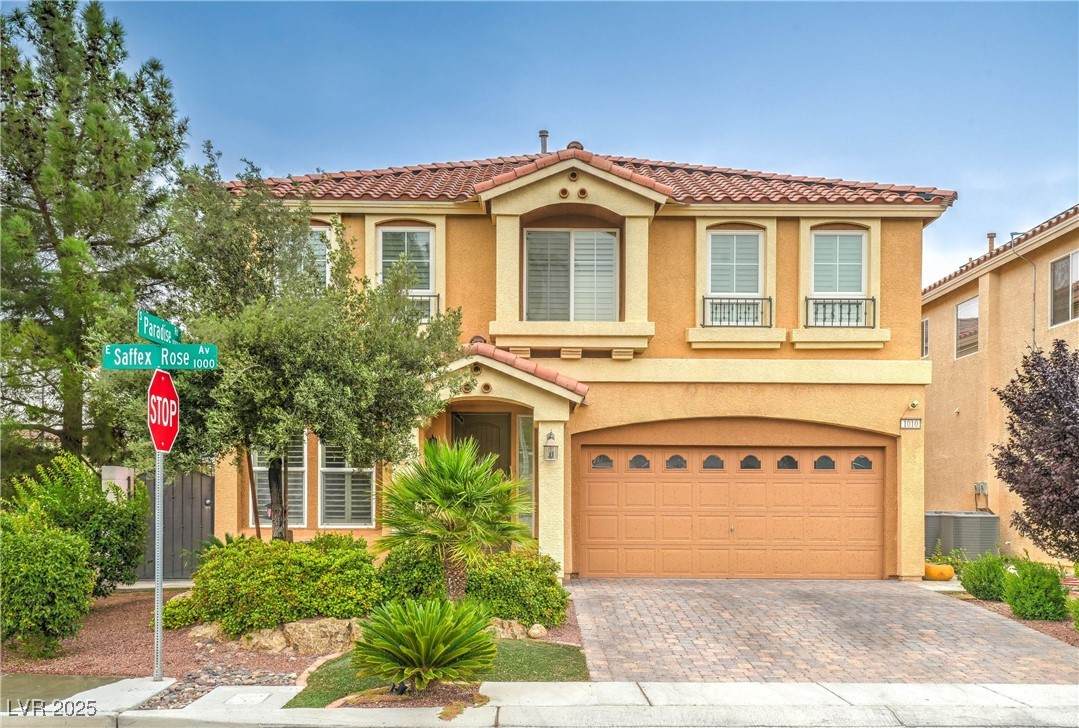 1010 Saffex Rose Avenue - Photo 1