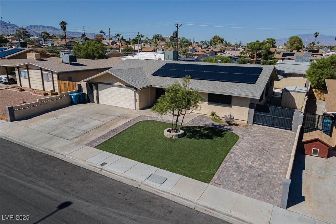 6612 Burgundy Way - Photo 1