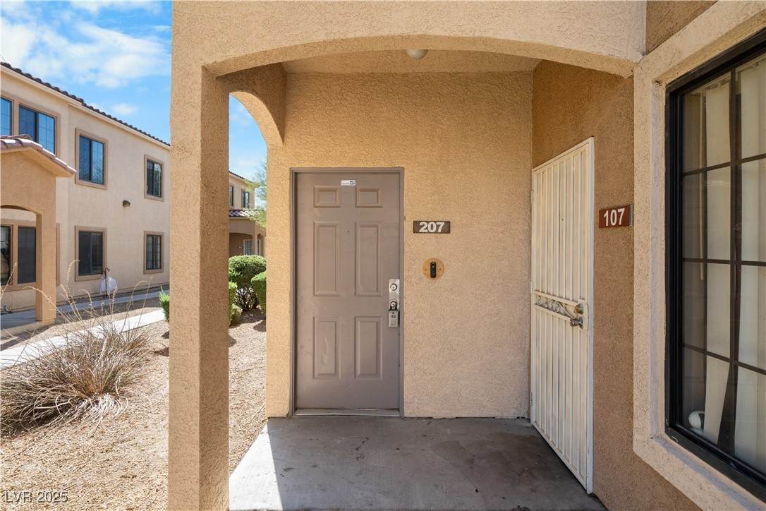 2131 Hussium Hills Street - Photo 1