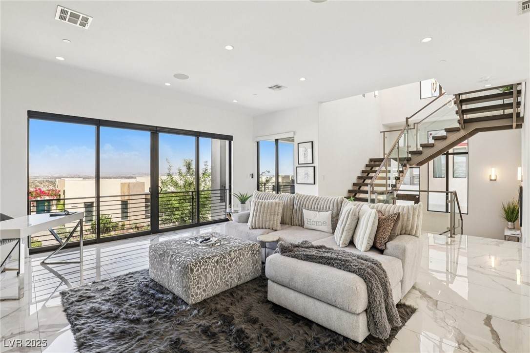 426 Tranquil Peak Court - Photo 1