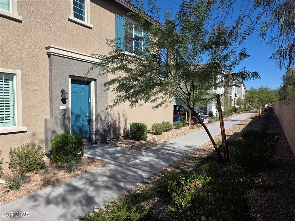 7330 Decatur Boulevard - Photo 1