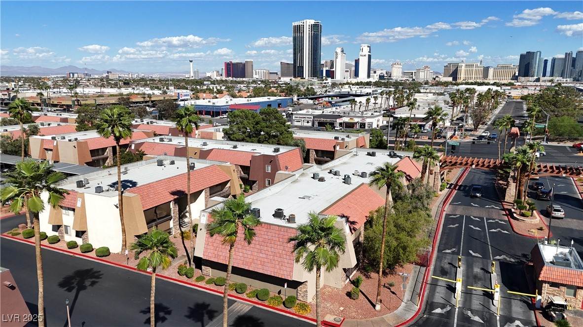 4390 Sandy River Drive - Photo 1