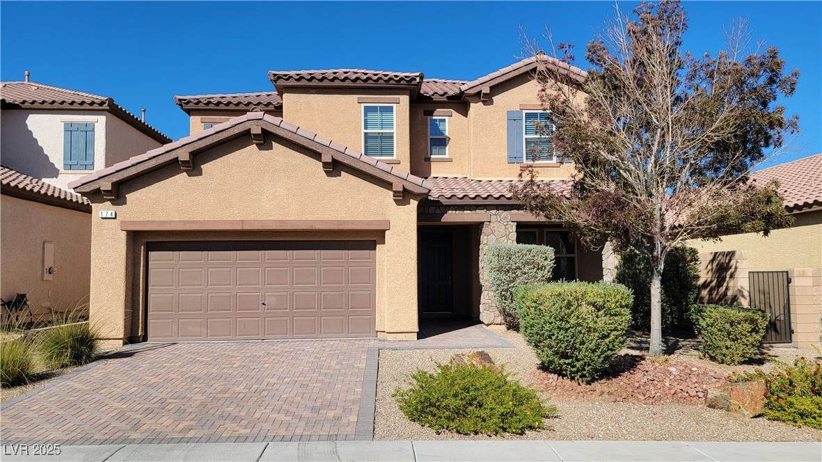 174 White Mule Avenue - Photo 1