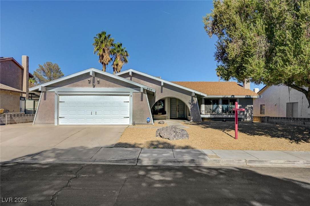 894 Dianne Drive - Photo 1