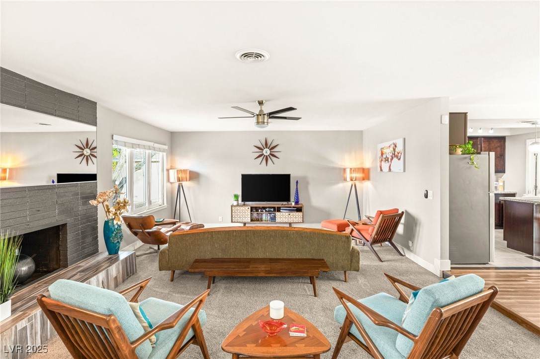 1643 Golden Arrow Drive - Photo 1