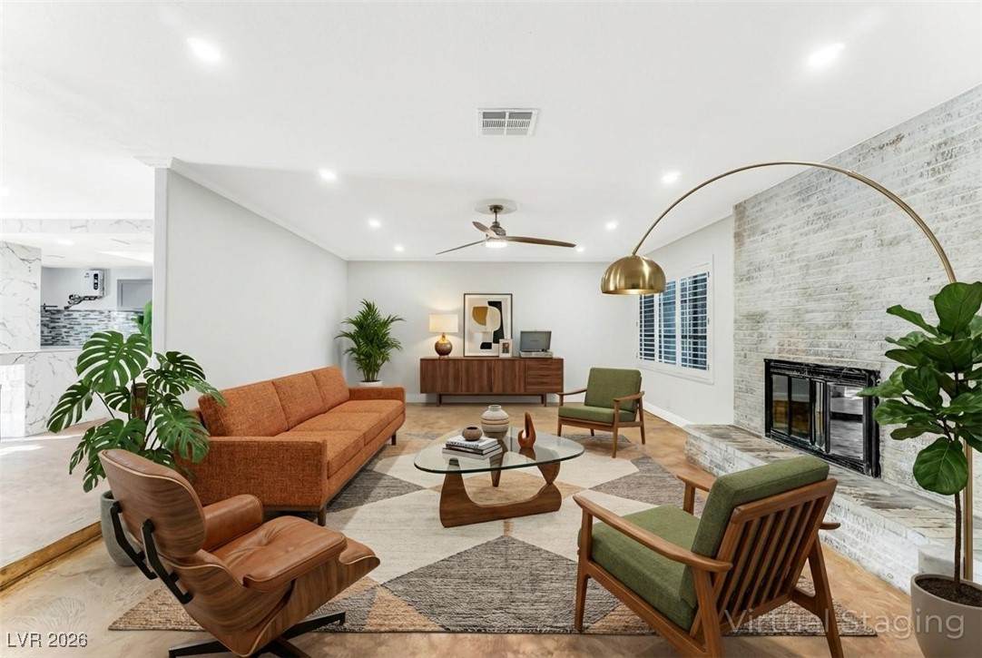 1537 Sombrero Drive - Photo 1