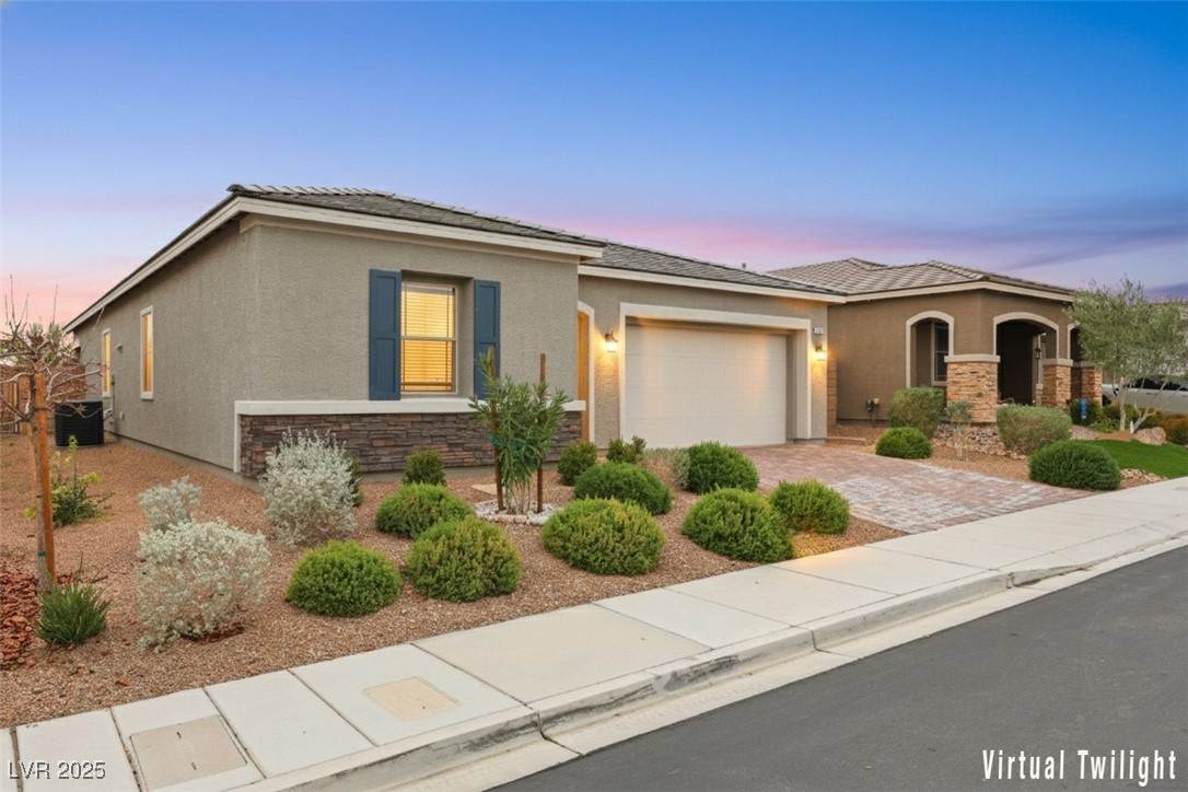 10121 Ocher Valley Avenue - Photo 1