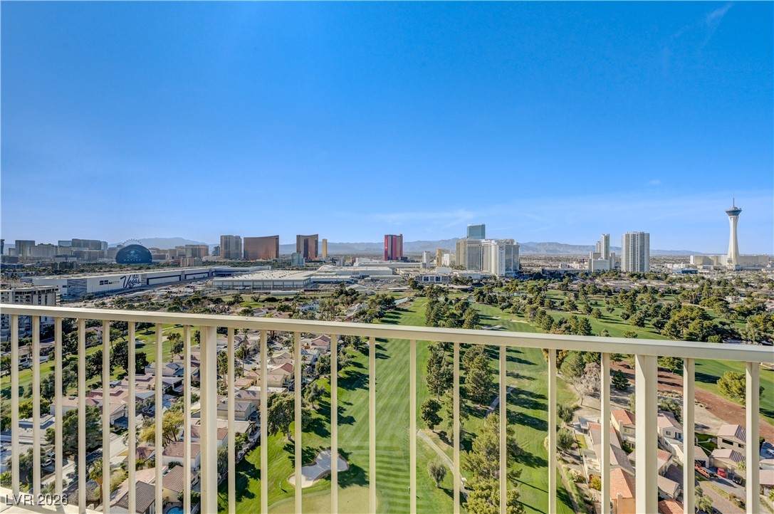 https://bt-photos.global.ssl.fastly.net/vegas/orig_boomver_2_2748660-2.jpg
