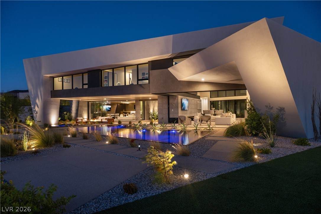 8 Chisel Crest Court - Photo 1