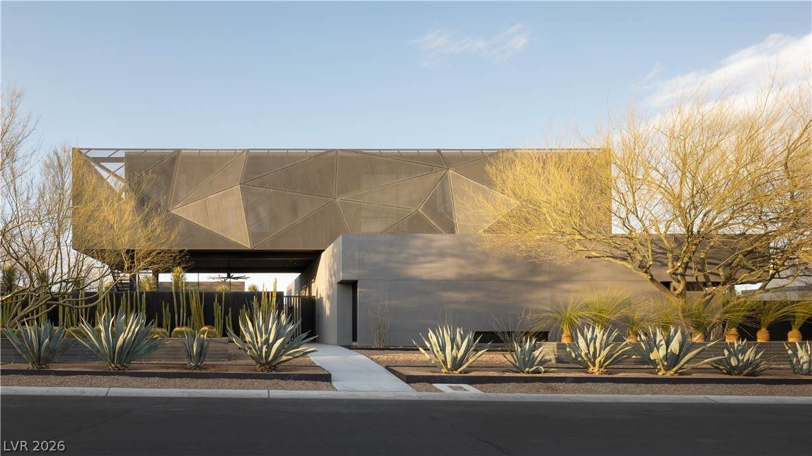 20 Soaring Bird Court - Photo 1