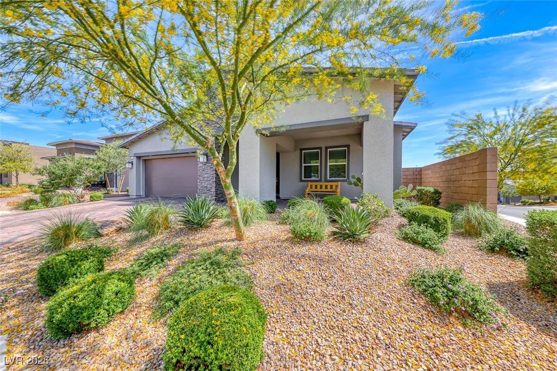 109 Reverie Heights Avenue - Photo 1