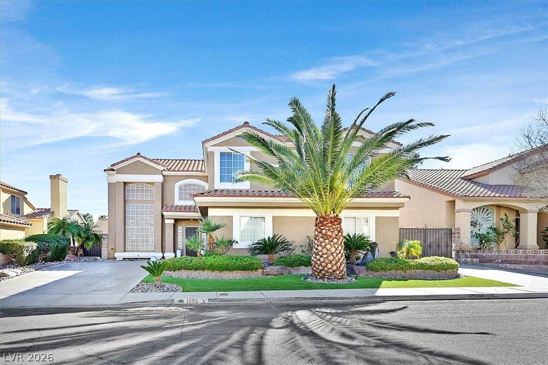 1555 Darryl Avenue - Photo 1