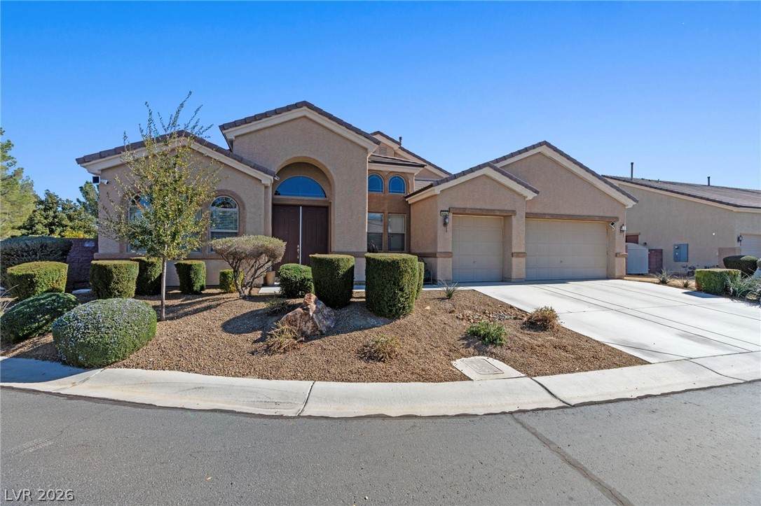 4992 Michael Jay Way - Photo 1