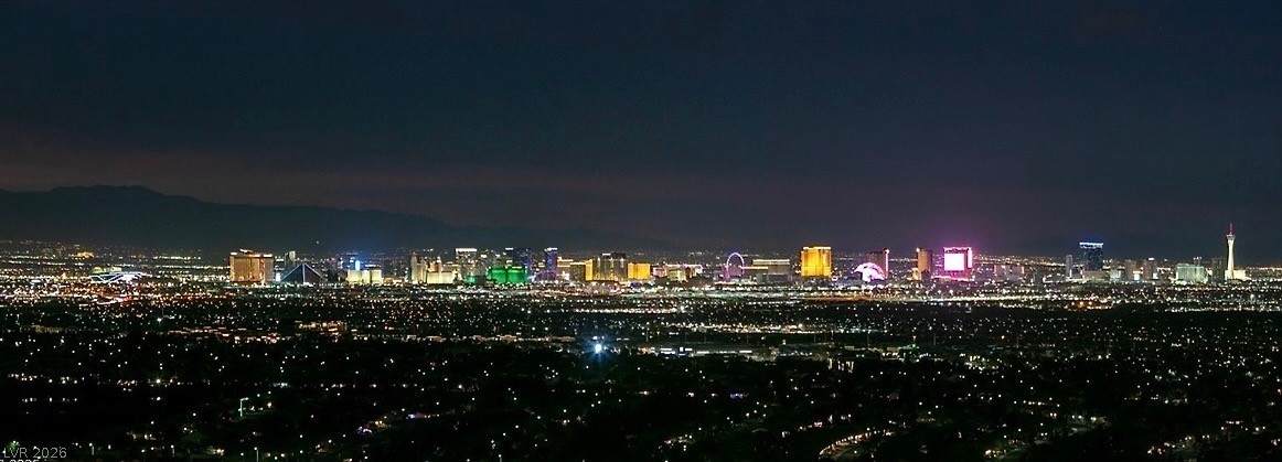 https://bt-photos.global.ssl.fastly.net/vegas/orig_boomver_1_2753793-2.jpg