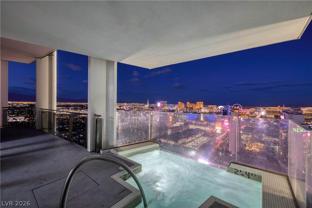 https://bt-photos.global.ssl.fastly.net/vegas/orig_boomver_2_2755114-2.jpg