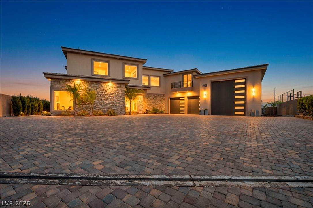 386 Cactus River Court - Photo 1