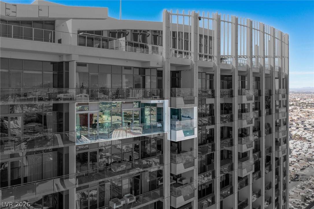 https://bt-photos.global.ssl.fastly.net/vegas/orig_boomver_2_2758649-2.jpg