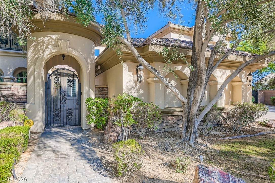 5025 Conough Lane - Photo 1