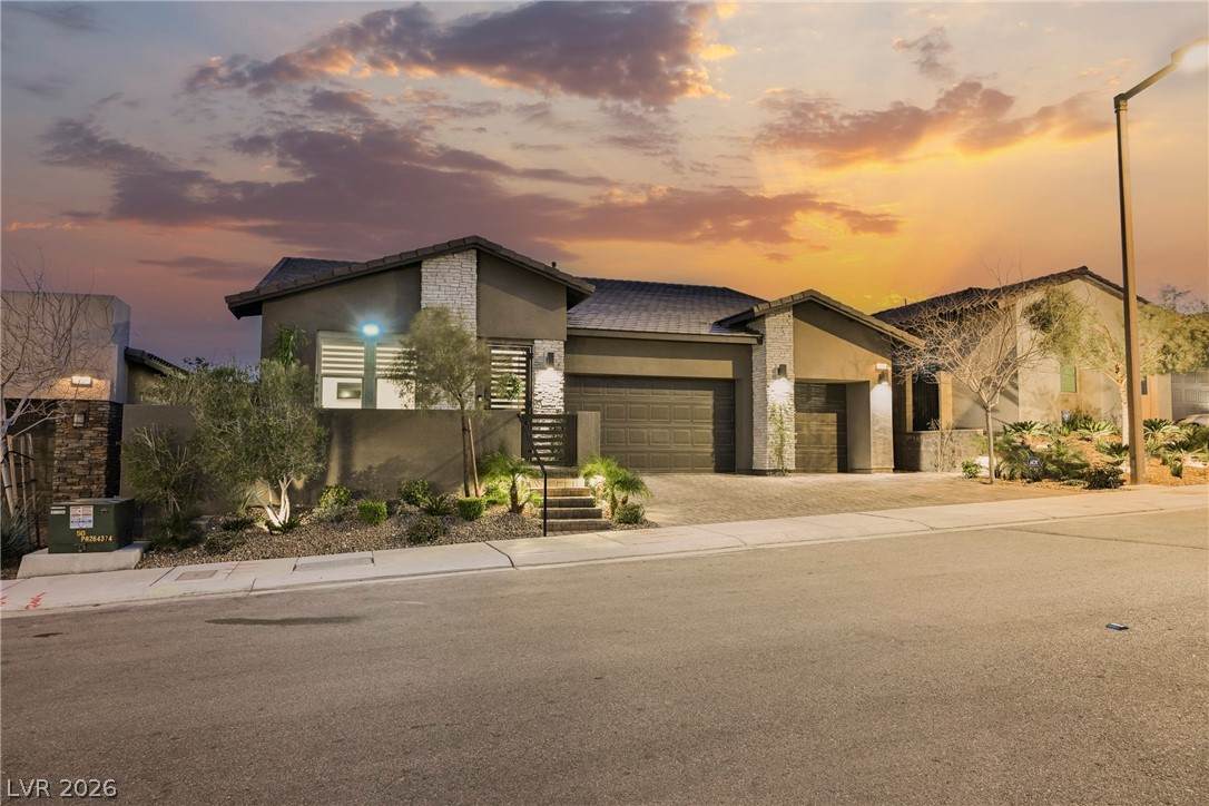 11843 Grassy Plain Avenue - Photo 1