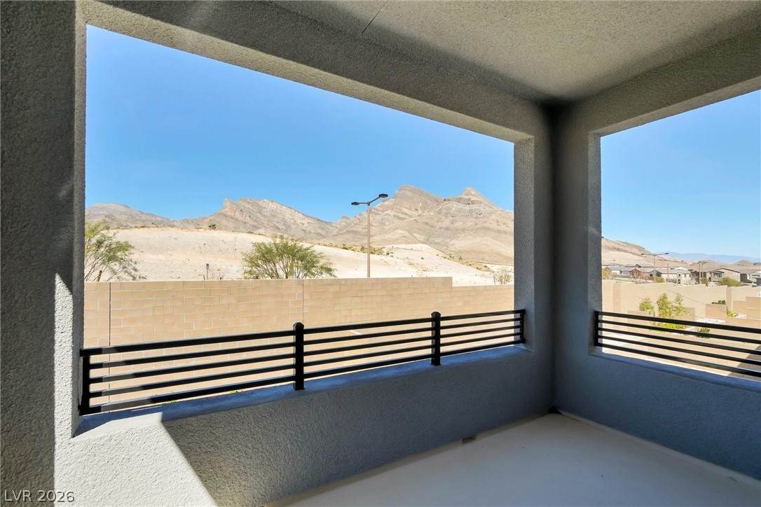 1563 Crested Eagle Street - Photo 1
