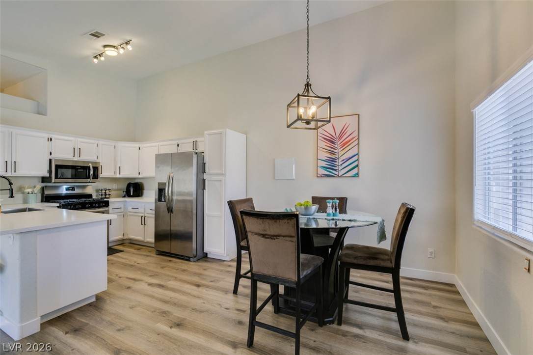 2110 Los Feliz Street - Photo 1